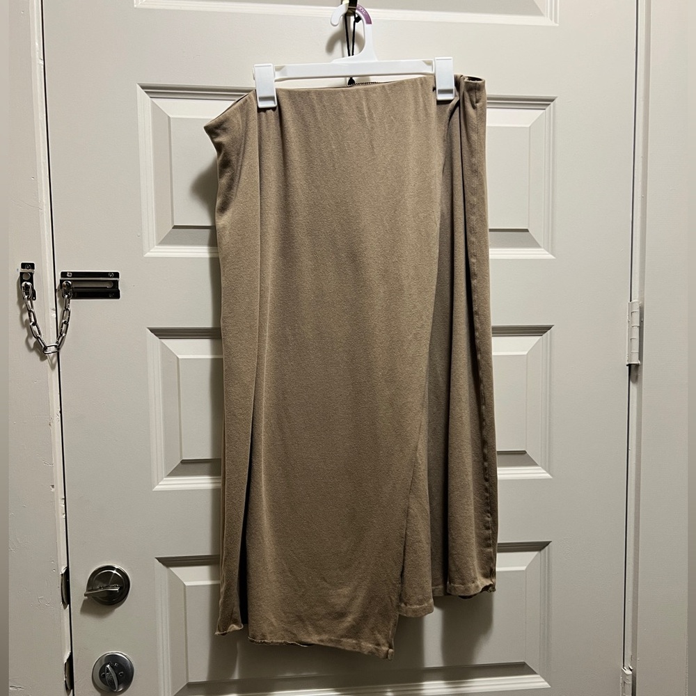 VINCE Tan Wrap effect midi skirt XXL